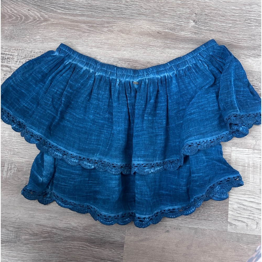 O’Neill off shoulder ruffled blouse